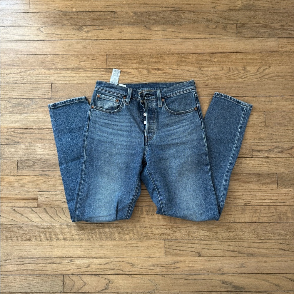 501s Levi Skinny Jeans
